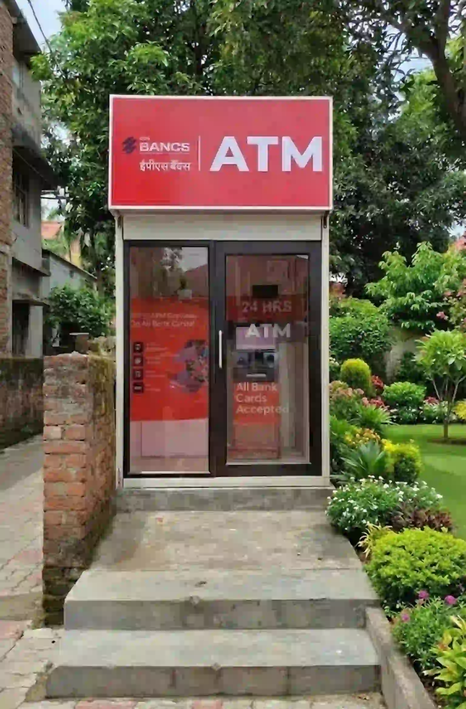 Profitable ATM franchise business opportunity in India - Compare Hitachi vs India1 ATM cost